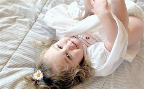 王姓2026年04月01日出生男宝宝的五行取名详解